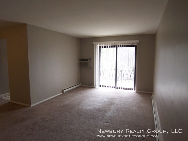Building Photo - 1449 Poplar St