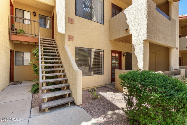 Building Photo - 7008 E Gold Dust Ave