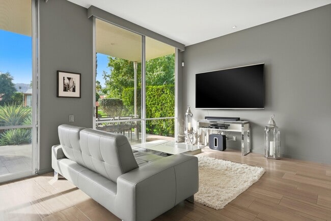 Building Photo - 47125 El Menara Cir