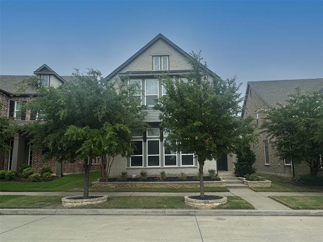 Building Photo - 7105 Royal View Dr