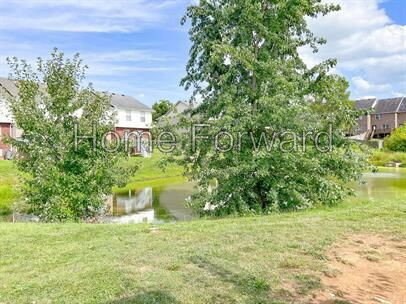 Building Photo - 216 Bass Pond Glen Dr