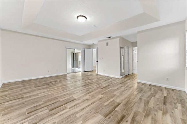 Building Photo - 5606 NW 109th Way