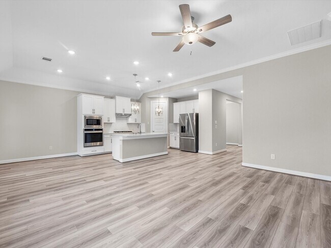 Building Photo - 17681 Rosette Grass Dr