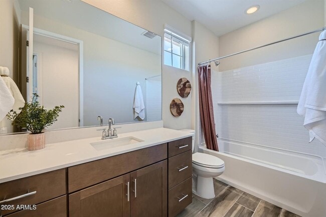 Building Photo - 8259 E Pr Ave