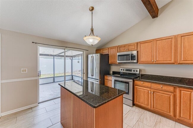 Building Photo - 16017 Woodpine Dr