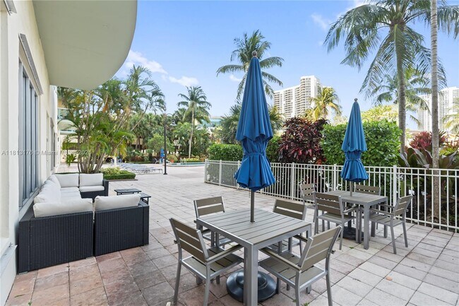 Building Photo - 19390 Collins Ave
