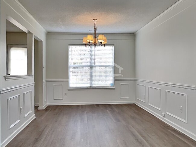 Building Photo - 8527 Ochre Dr