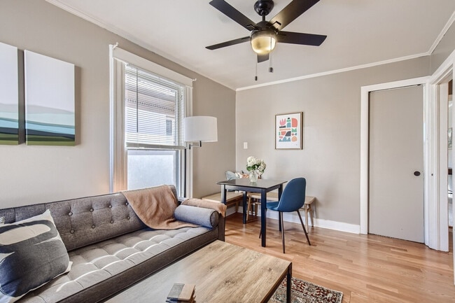 Building Photo - 1244 York St