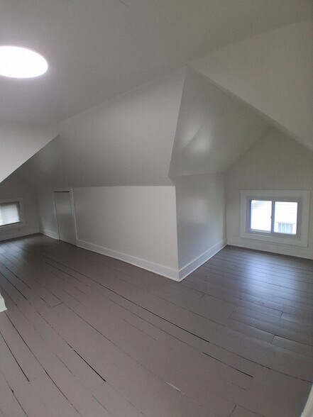 Bedroom 4, Level 4 view 1 - 245 E Ford Ave