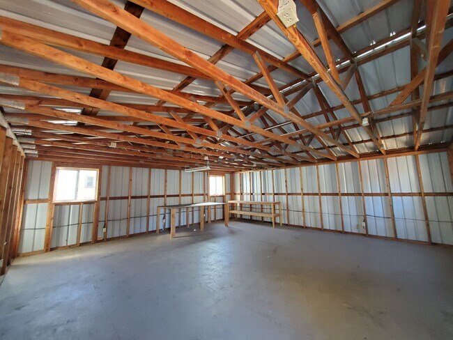 Building Photo - *Coming Soon*  2 Bedroom 1 bath home with bonus room garage and work shop