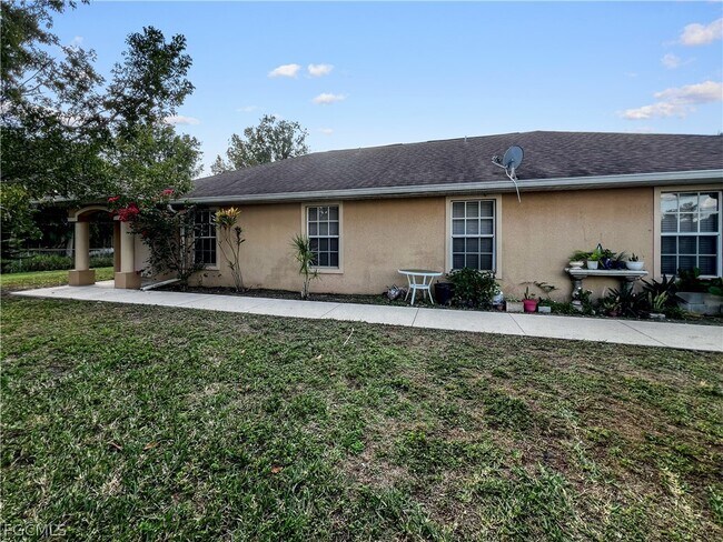 Building Photo - 13437 First St