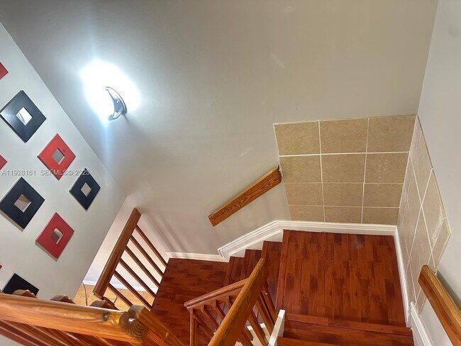 Building Photo - 14345 SW 57th Ln