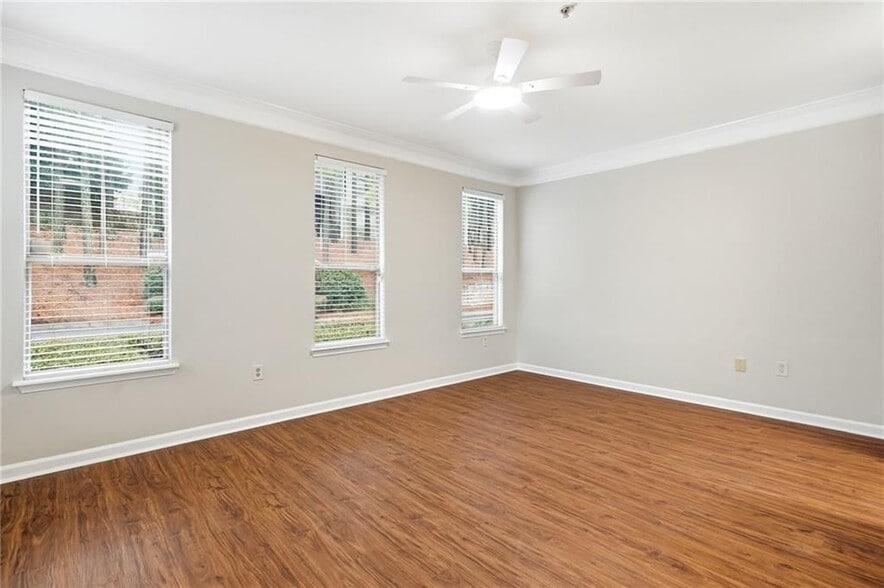Building Photo - 1575 Ridenour Pkwy NW