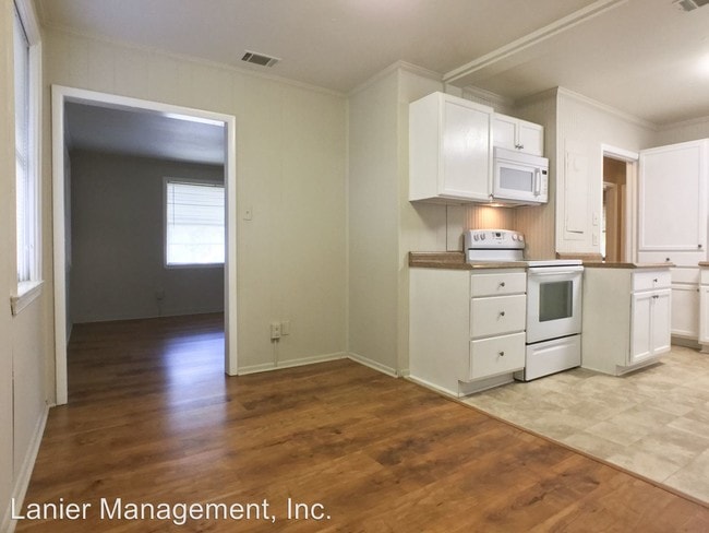 Building Photo - 2 br, 1 bath House - 830 Crossgate Rd