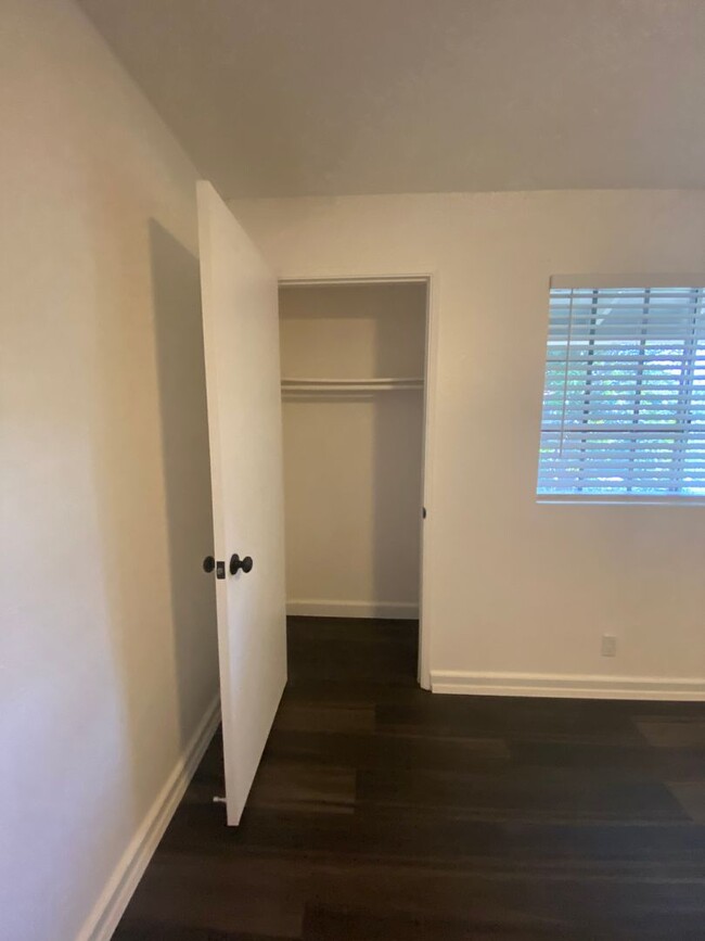 Building Photo - Nice 2 bed/1.5 bath in Kihei Villages