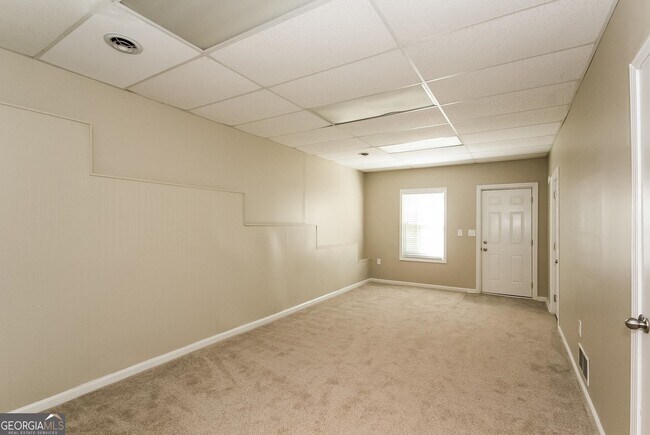 Building Photo - 1177 Justin Ln