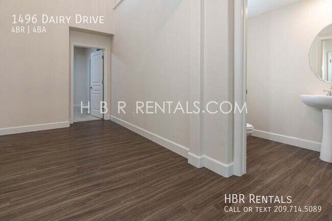 Building Photo - 1496 Dairy Dr