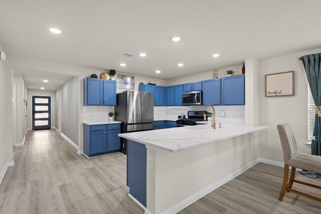 Building Photo - 10433 Russell Pines Dr
