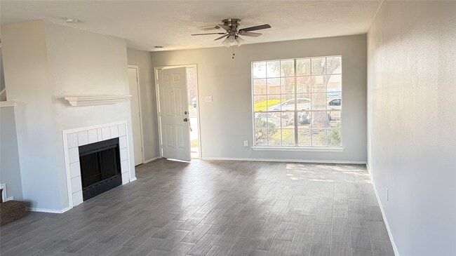 Building Photo - 4115 Geronimo Lake Dr