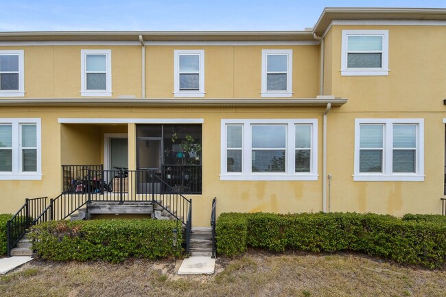 Building Photo - 17524 Promenade Dr