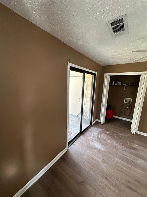 Building Photo - 880 Five Forks Trickum Rd SW