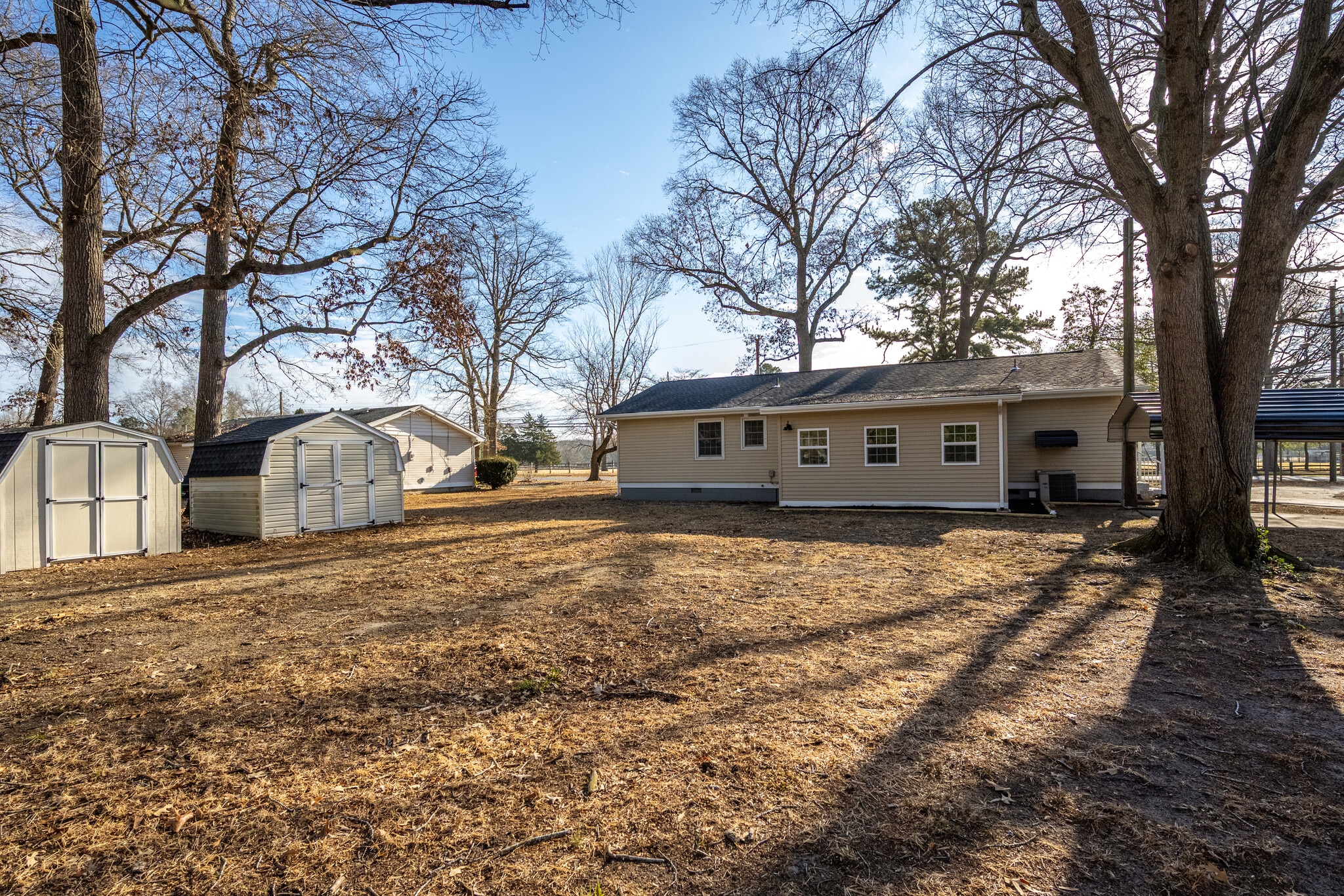 Building Photo - 31568 Old Ocean City Rd