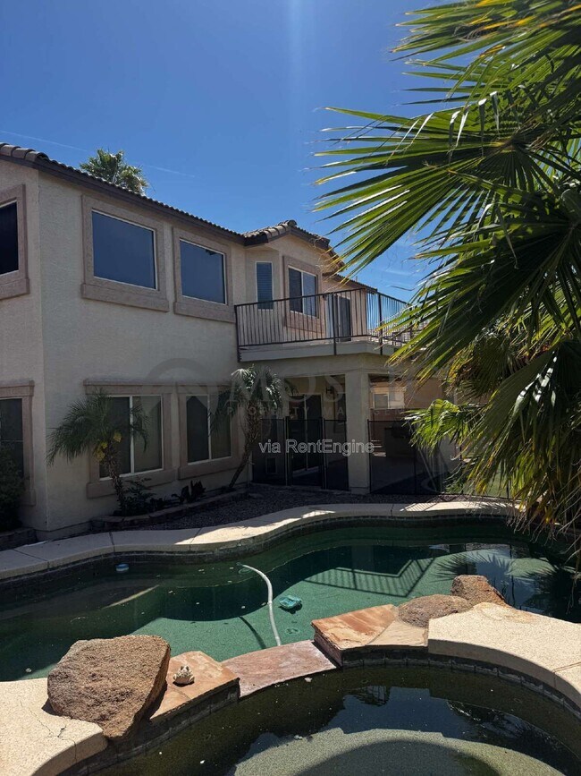 Building Photo - 3356 E Mayberry Ave