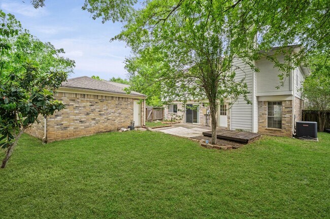 Building Photo - 3018 Granite Lake Dr