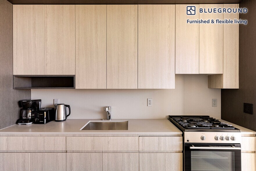 Building Photo - 1210 S Indiana Ave