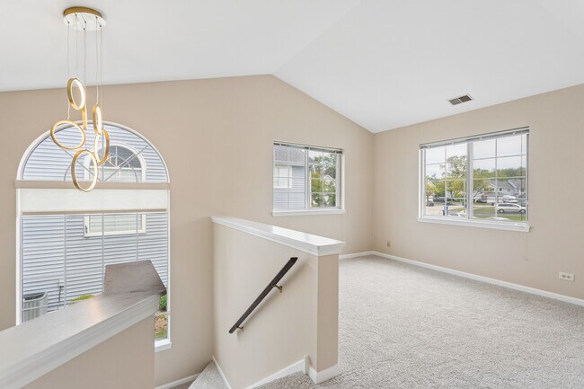 Building Photo - 8167 Ripple Ridge