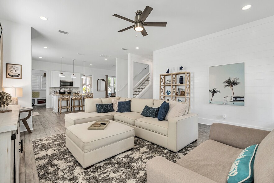 Building Photo - 35 Abbie Rd