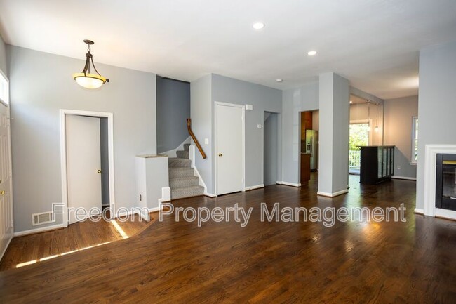 Building Photo - 17286 Wexford Loop