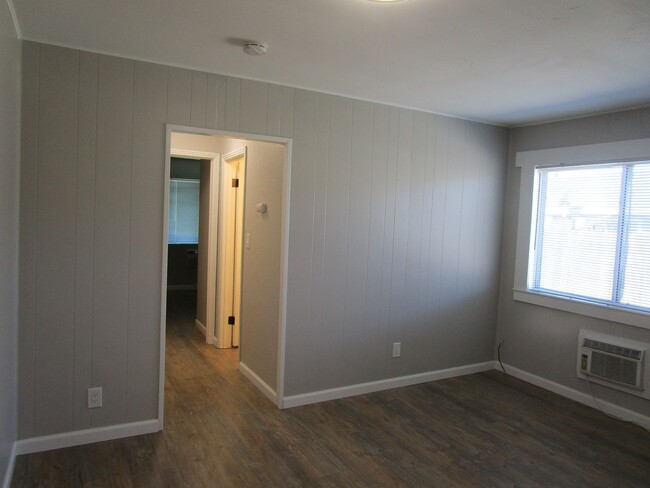 Building Photo - MOVE-IN SPECIAL: $500 OFF 1ST MONTHS RENT ...