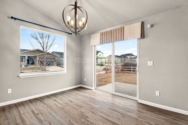 Building Photo - 10069 Thrive Ln