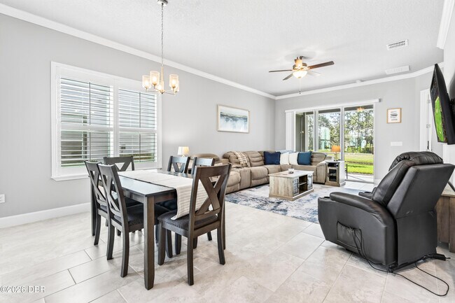 Building Photo - 30 Longridge Ln
