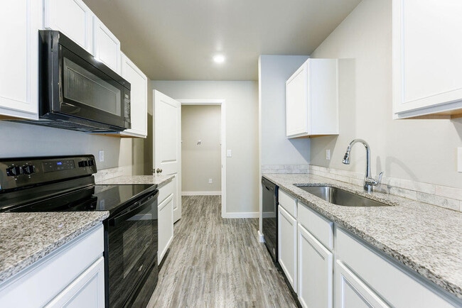 Building Photo - 7535 32nd St