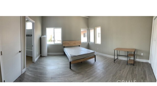Building Photo - 1222 W 35th St
