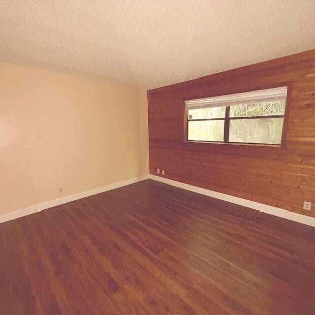 Building Photo - 1826 N Dixie Hwy