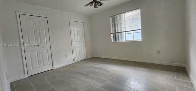 Building Photo - 10380 NW 10th Ave