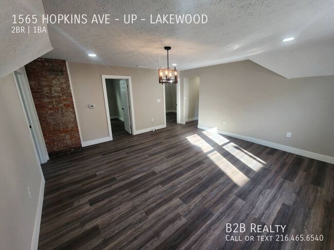 Building Photo - 1565 Hopkins Ave