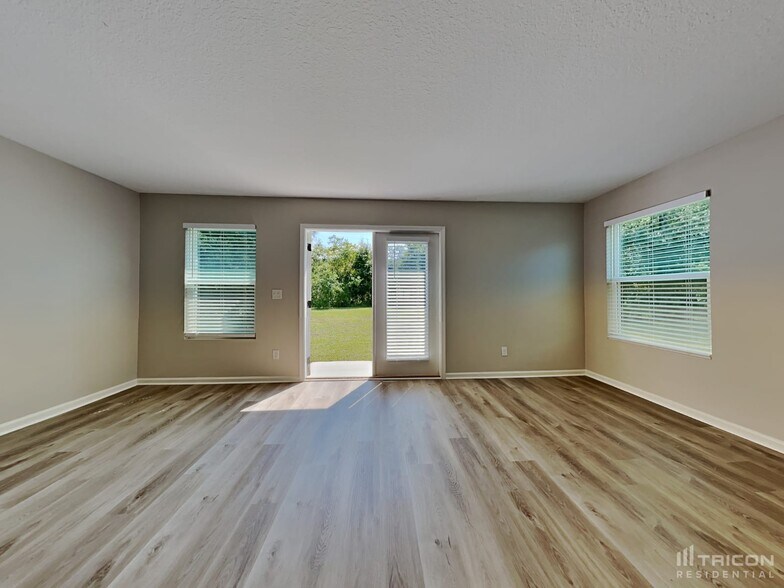 Building Photo - 4537 Glendas Meadow Dr