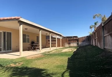 Building Photo - 363 Foxtrail Dr