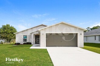 Building Photo - 1481 SW Kamchatka Ave