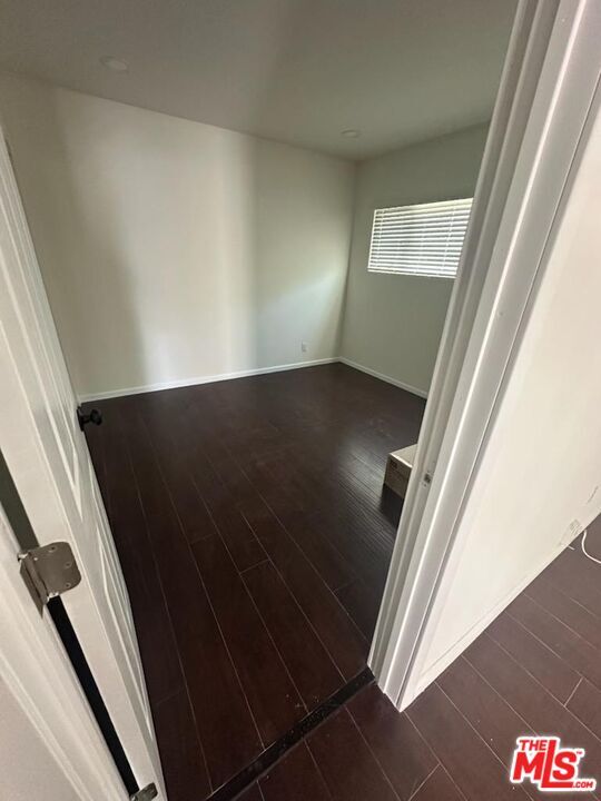 Building Photo - 10961 Roscoe Blvd