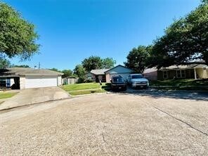 Building Photo - 10826 Laureldale Ct