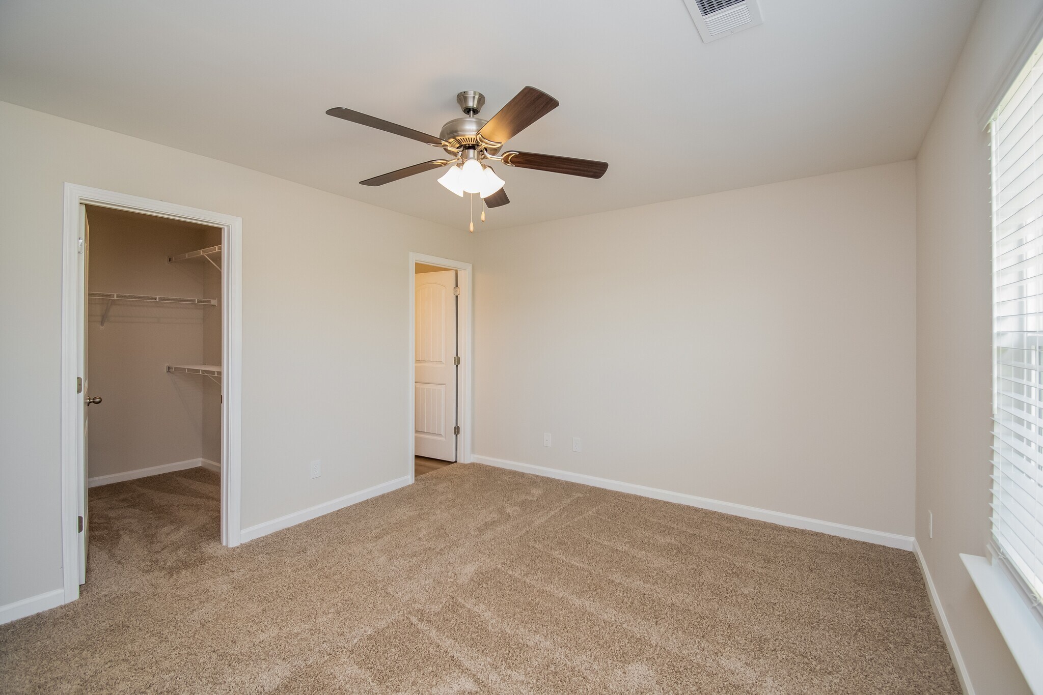 Building Photo - 289 Wahoo Cir