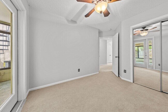 Building Photo - 3959 Aeries Way