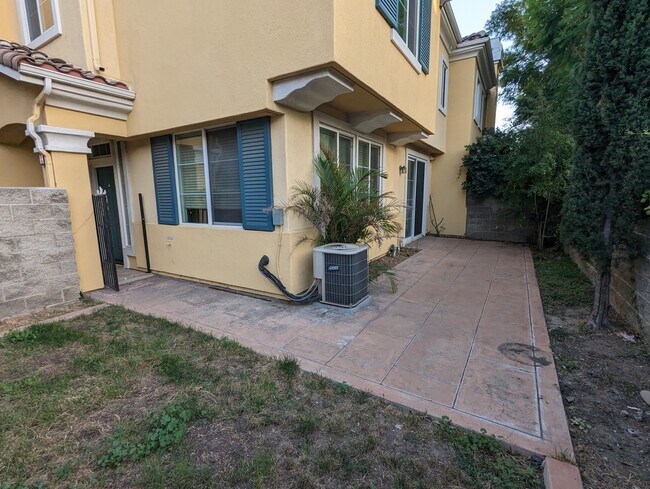 Backyard - 2911 Esperanza Way