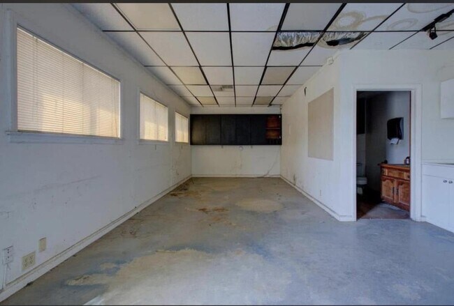 Building Photo - 19903 1st St