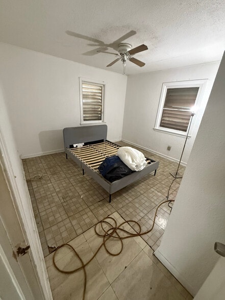 Building Photo - 1487 Pierce St